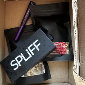 Recensione cliente Scatola da 3 spinelli CBD pre-rollati - White Widow con foto - Spliff