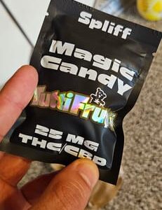 Recensione cliente Magic Candy - Bonbons THC con foto - Spliff