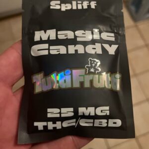 Recensione cliente Magic Candy - Bonbons THC con foto - Spliff