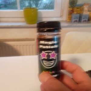 Recensione cliente Sciroppo di THC - Pozione magica con foto - Spliff