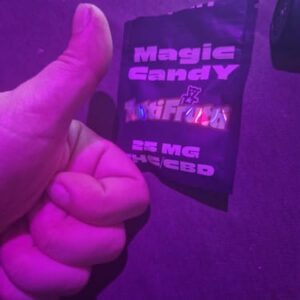 Recensione cliente Magic Candy - Bonbons THC con foto - Spliff