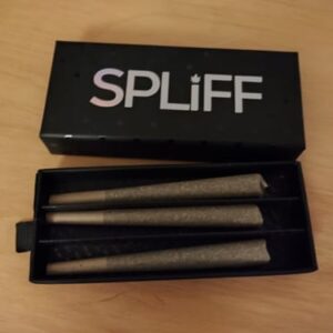 Recensione cliente Scatola da 3 spinelli CBD pre-rollati - Amnesia con foto - Spliff