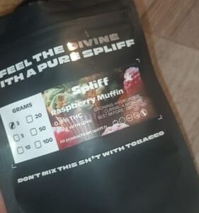 Recensione cliente Raspberry Muffin con foto - Spliff