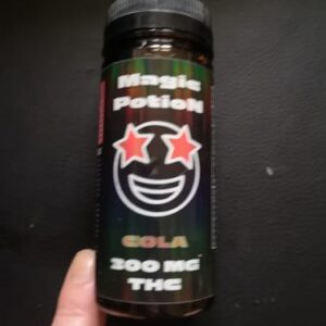 Recensione cliente Sciroppo di THC - Pozione magica con foto - Spliff