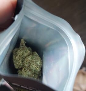 Recensione cliente Super Lemon Haze con foto - Spliff