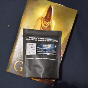 Recensione cliente Moon Rock 80% con foto - Spliff