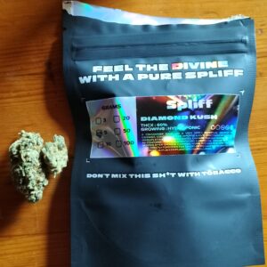 Recensione cliente Diamond Kush con foto - Spliff