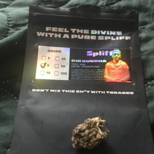 Recensione cliente Big Buddha con foto - Spliff