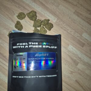 Recensione cliente Charlotte Angel con foto - Spliff