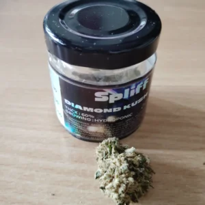 Recensione cliente Diamond Kush con foto - Spliff