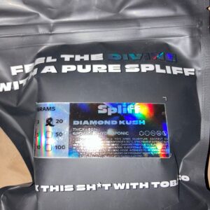 Recensione cliente Diamond Kush con foto - Spliff