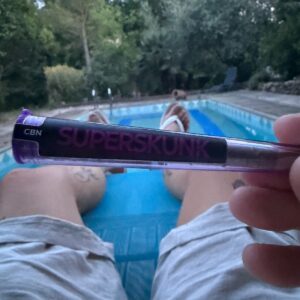 Recensione cliente Spinelli CBN pre-rollata - Superskunk con foto - Spliff