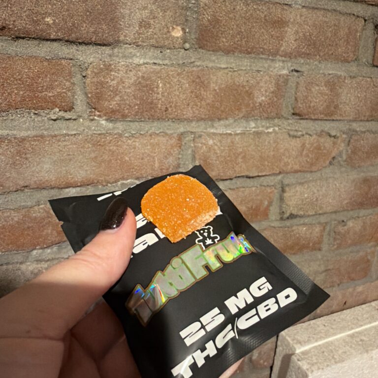 Click to view full screen Recensione cliente Magic Candy – Caramelle THC con foto - Spliff