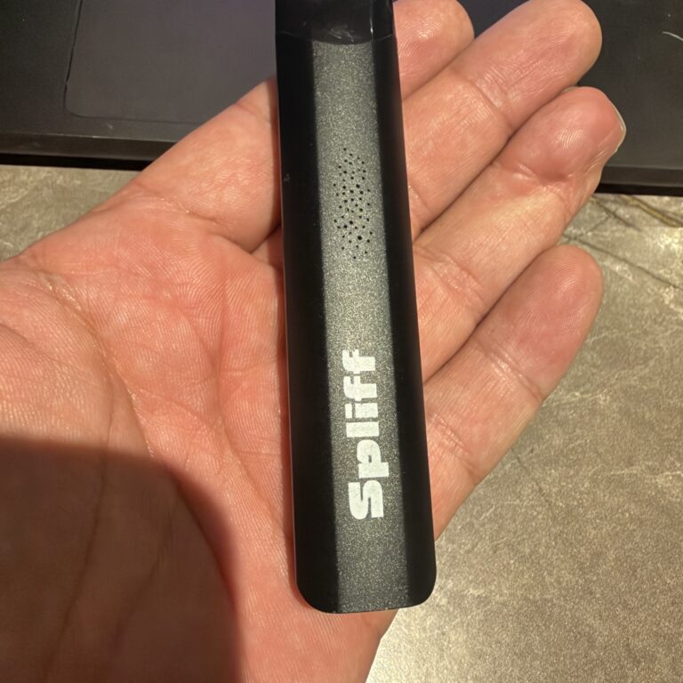 Click to view full screen Recensione cliente Magic Vape Live Rosin con foto - Spliff
