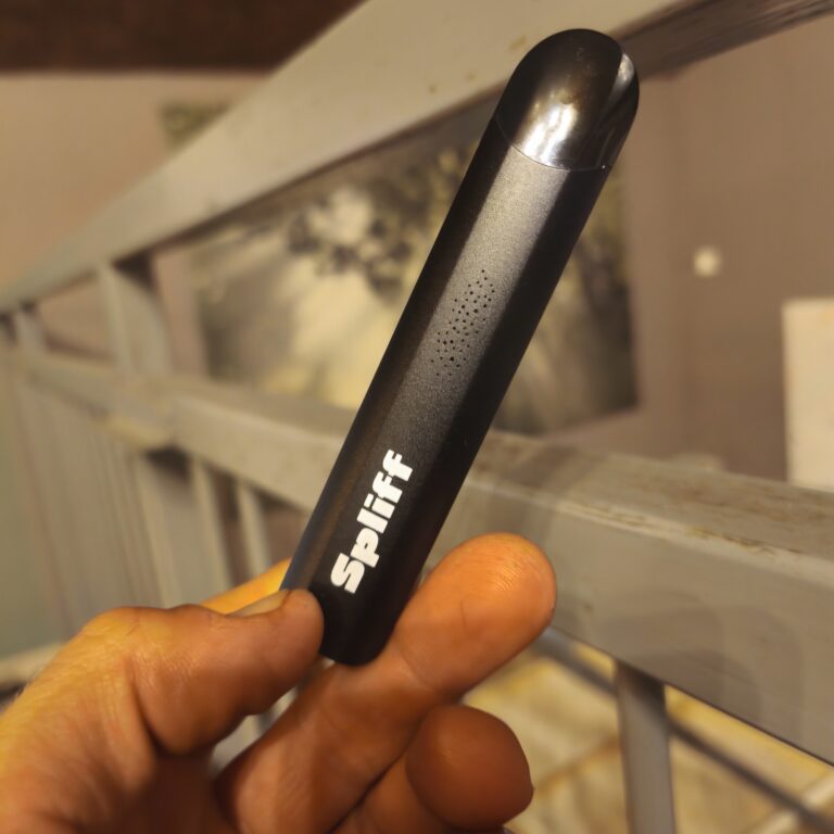 Recensione cliente Magic Vape con foto - Spliff