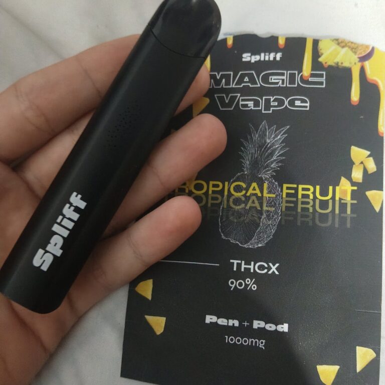 Click to view full screen Recensione cliente Magic Vape con foto - Spliff
