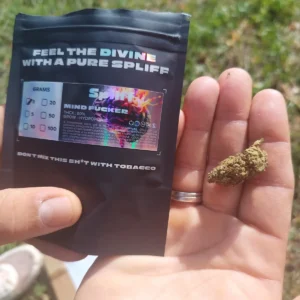Recensione cliente Mind Fucker con foto - Spliff
