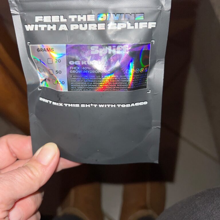 Recensione cliente OG Kush con foto - Spliff