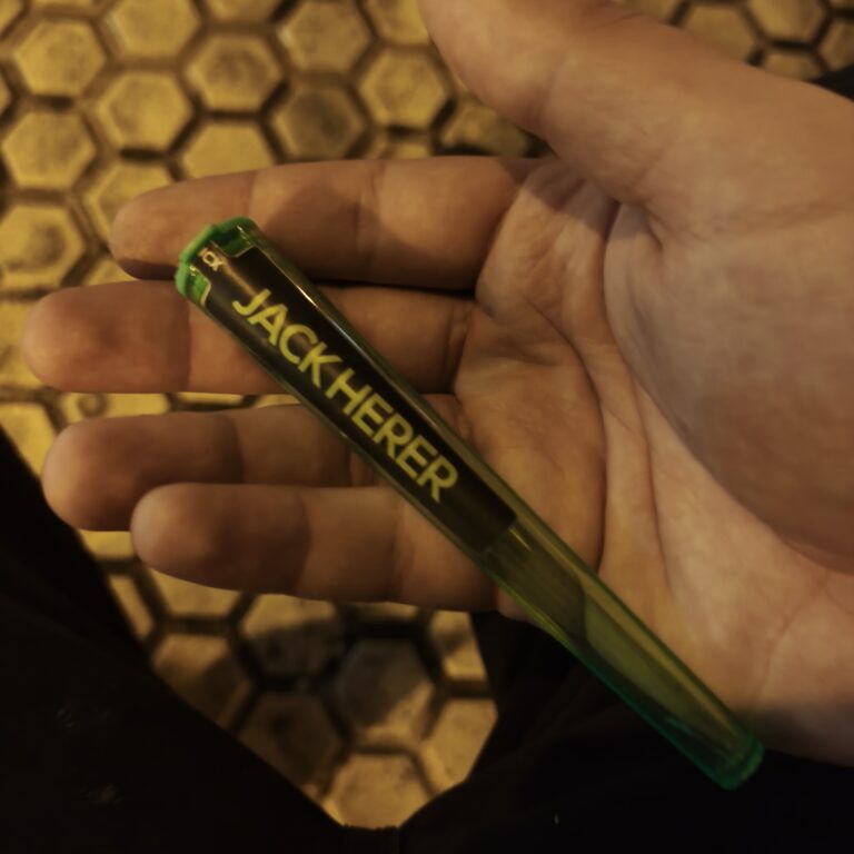 Recensione cliente Spinelli THCX pre-rollati - Jack Herer con foto - Spliff