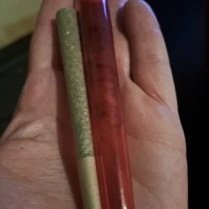 Recensione cliente Spinelli THCX pre-rollati - Royal Hash con foto - Spliff