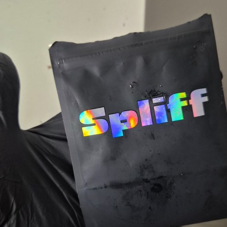 Recensione cliente Purple Hash con foto - Spliff