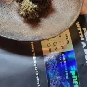 Recensione cliente Sapphire con foto - Spliff