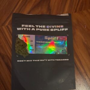 Recensione cliente Tropical Fruit con foto - Spliff